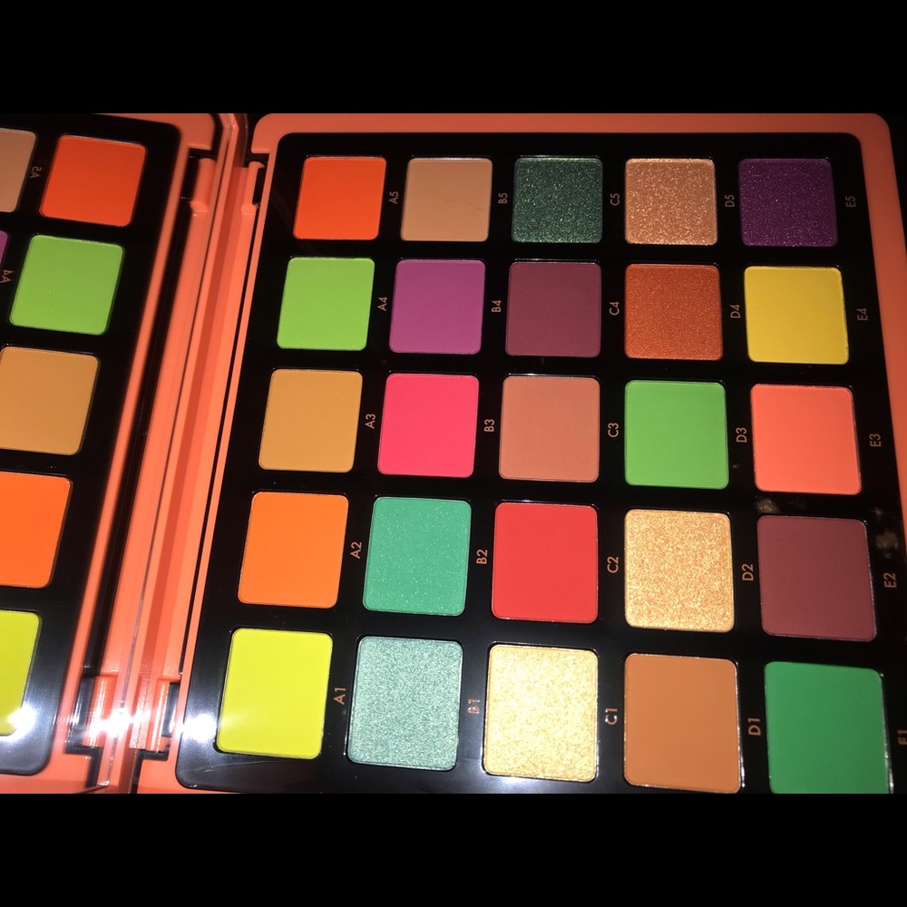 ABH NORVINA VOL.3 💚🧡